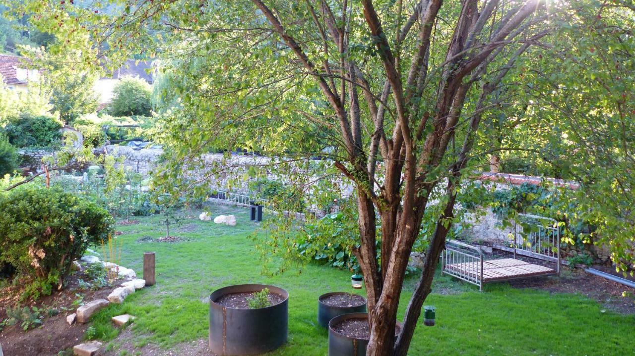 Les Jardins Sauvages Hotel Cabrerets Eksteriør billede